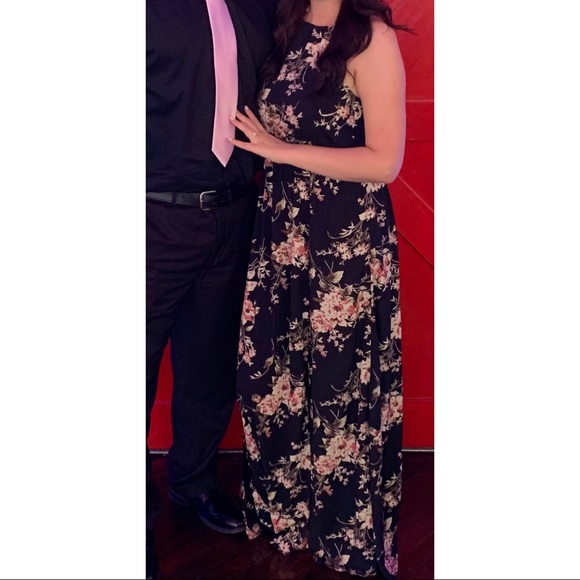 Navy Blue Floral Maxi Dress 🌸 - Picture 3 of 3